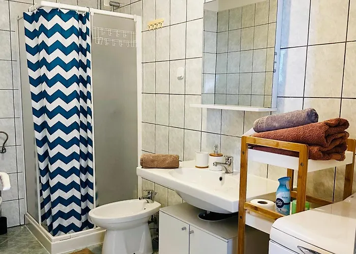 沃佳达公寓 * 波雷奇